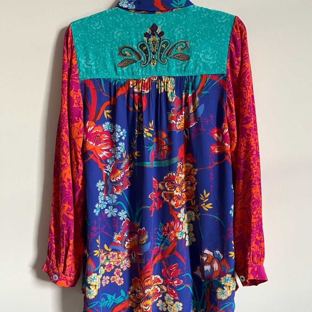 Soft Surroundings Hermosa Tunic Button Up Colorful Embroidered Floral Shirt Sz S - Picture 6 of 13